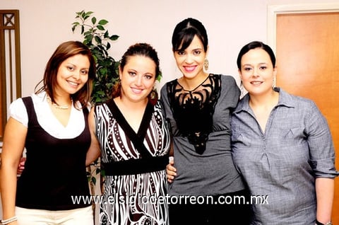 09102010 Mariana de Arista, Mónica de Vázquez, Gloria de Martínez y Ale de Silos.  EL SIGLO DE TORREÓN / ÉRICK SOTOMAYOR