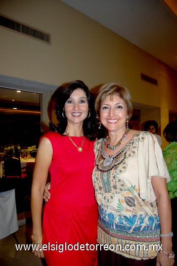 Mónica y Martha.