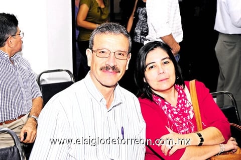 Pepe Berlanga y Sandra Díaz.