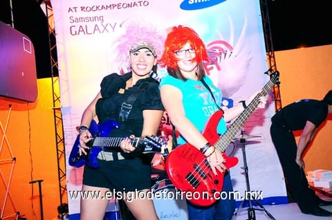 12102010 Claudia Márquez, Paco García y Janeth Castro.
