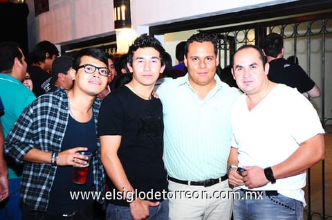 12102010 Ramón, Luis Orozco, Eduardo Fajardo y Roberto.