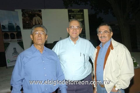 13102010 Saúl de los Santos, Iván Berrón y Fernando Olivares.