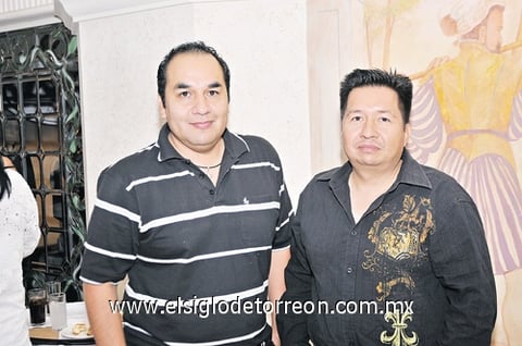 13102010 Héctor López y José Luis Adame.