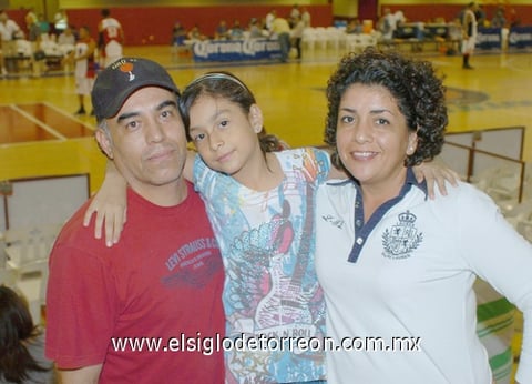 13102010 Ariana, Jéssica, Rubén, Triana y Érika.