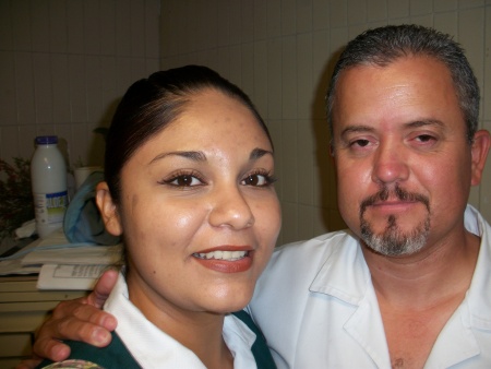Alberto Amhed y yo, juntos en el H.G.Z. # 46, una amistad que traspasa los limites, gracias por todo. Fotografía enviada por Romy Carreón García.