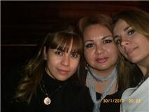 De rol en la catrina con mis compañeritas Sujey y Vanina. Fotografía enviada por Beatriz Hernández Lara.