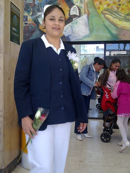 Gracias a toda mi familia por ese apoyo incondicional, soy lo que siempre quise ser... Fotografía enviada por Romelia Trinidad Carreon Garcia