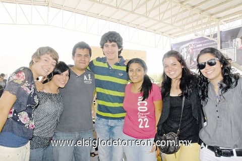 15102010 Alejandro Aguilera, Paulina Meza, Jorge Calderón, Andrés Santibáñez, Gabriela Mena, Rosa Cedillo y Gabriela Valadez.