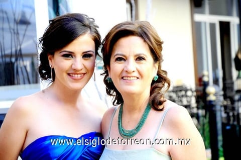 18102010 Lorena Llama y Paty Garza.