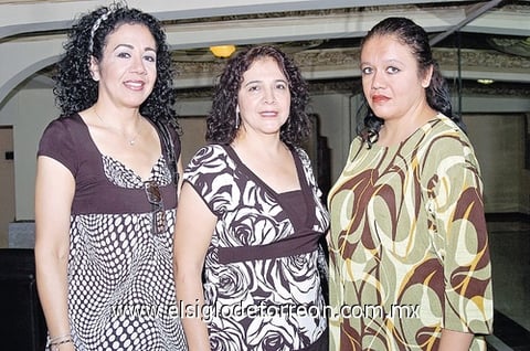17102010 Elizabeth, Celia e Ivonne.