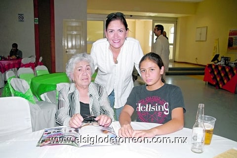 17102010 Sara Rodríguez, Laura Valero, Violeta Hernández, Saray Valero, Hilda Montalvo y Rosy López.
