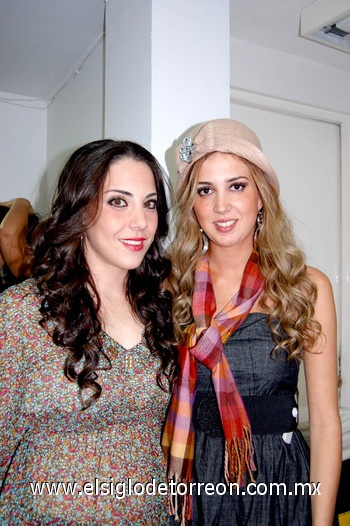20102010 Daniela y Abby.