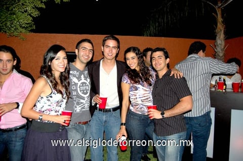 21102010 Mariana, Sergio, Gerardo, Sofía y Rodrigo.
