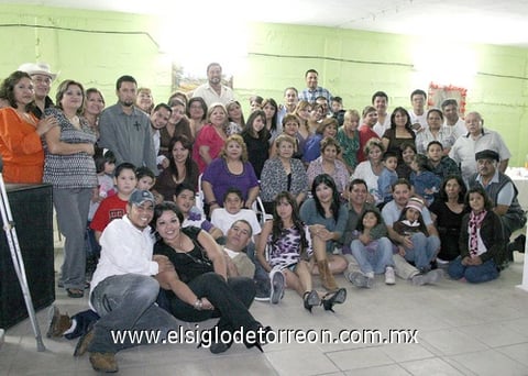 24102010 Familias Ortega Reyes, Ortega Díaz, Ortega Cuéllar, Macías Ortega, Valdés Ortega, Ortega Valenciana, Fonseca Ortega y Macías Rodríguez.