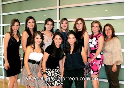 Marisol, Cristina, Arianna, Mónica, Alejandra, Marcela, Cuata, Jéssica, Cristal y Blanca de la Torre.