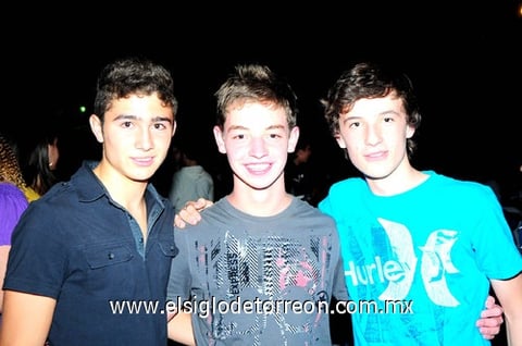 Jesús Rodríguez, Rodrigo Reyes y Javier Hernández.