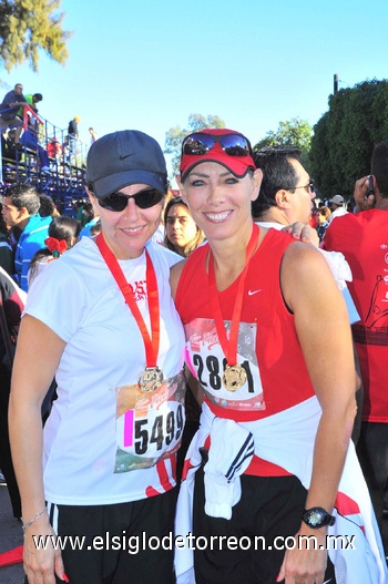 26102010 Wendy Barrios, Gisela Fernández y Estefanía Gómez.