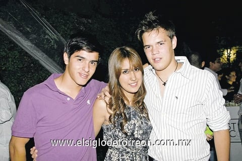27102010 Humberto, Andy y Raúl.