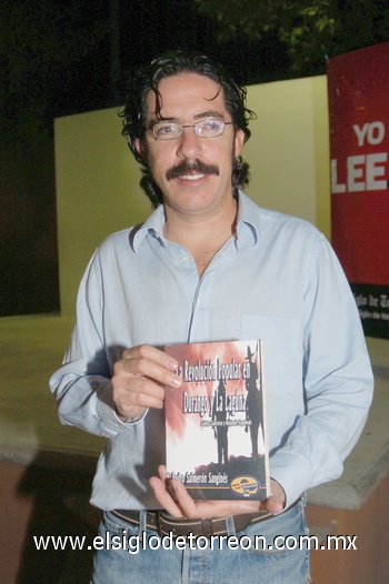 27102010 Pedro Salmerón, quien impartió la conferencia.