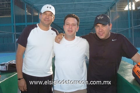 27102010 Fernando, Javier y Paco.