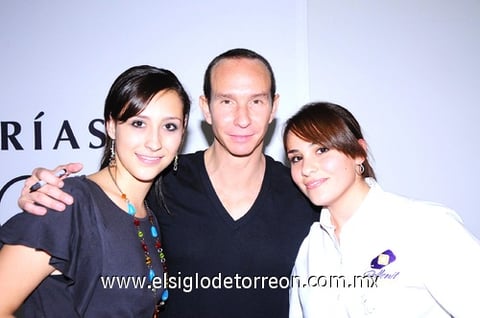 28102010 Misha Olmedo, Érick Rubín y Rocío Villarreal.
