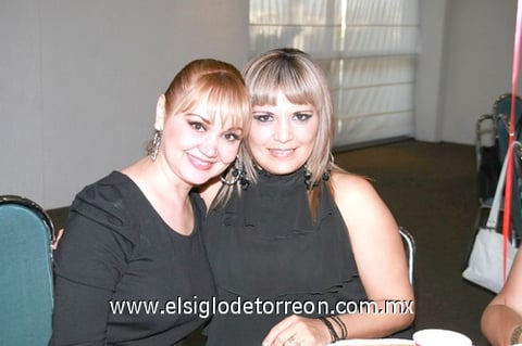 28102010 Isela y Salomé.  EL SIGLO DE TORREÓN / RAMÓN SOTOMAYOR W.