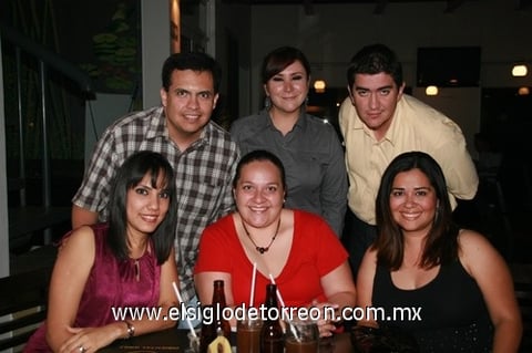 28102010 Rogelio Lastra, Elizabeth Corona, Luis Aguiñaga, Lorena Magadán, Sofía Soto y Dinorah Solís.