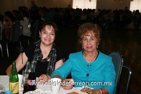 28102010 Angelina, Nena y Cecilia.  EL SIGLO DE TORREÓN / RAMÓN SOTOMAYOR W.
