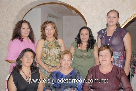 29102010 Raquel, Alicia, Coco, Rayito, Yolanda, Martha e Isabel. EL SIGLO DE TORREÓN / CRISTINA CARRILLO