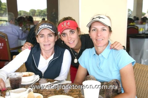 29102010 Susana Gutiérrez, Susana Olvera y Mónica Hoyos.