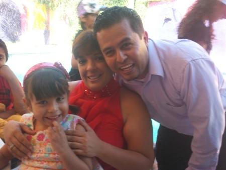 Feliz cumpleaños mi reyna. Fotografía enviada por R. Isela Figuerola R.
