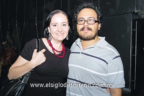 31102010 Patricia Hernández y Josué Nuño.