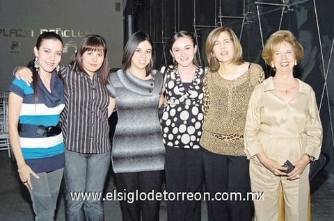 31102010 Marcela, Mariana, Flavia, Cardina, Rosario y Aurora.