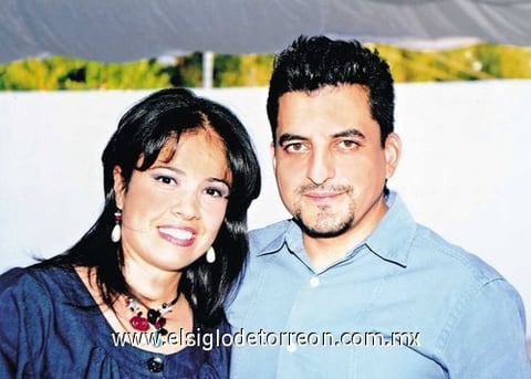 01112010 Lety Rivera de García y Jorge Alberto García.