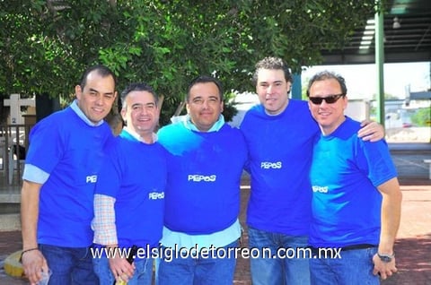 01112010 Memo Valdez, Rubén Rodríguez, Roberto Dávila, Javier Colsa y Édgar Perches.