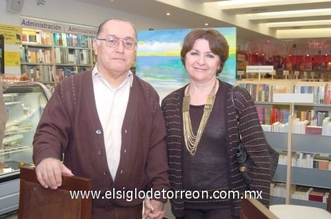 04112010 Nayar y Yolanda Galván.