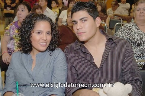 04112010 Rocío Muñoz y Bernardo Finkelstein.