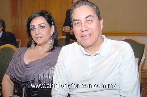 06112010 Lourdes Jaime de Acevedo y Rigoberto Acevedo García.
