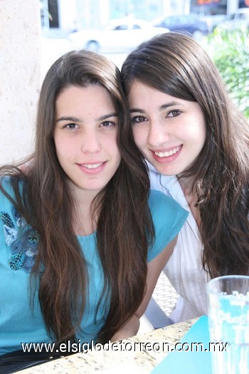 08112010 Conviven. Laura Enríquez y Alejandra Jaime.