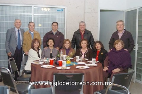 10112010 Manuel y Ome Atilano, Celso y Laura Reyes, Memo y Lety Contreras, Rafael y Laura Díaz, Ángeles Balcázar y Chepis de Pérez.