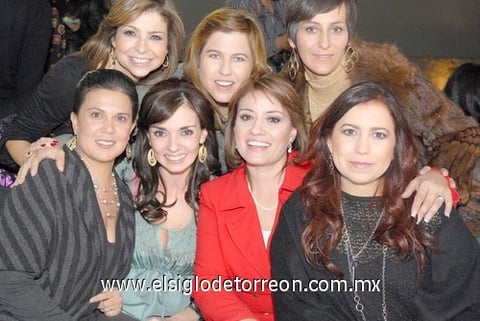 Paola, Arali, Rocío, Daniela, Marilú, Perla y Claudia.
