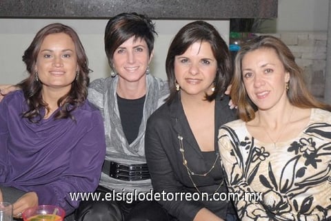 Marlene, Laura, Cristina y Vivis.