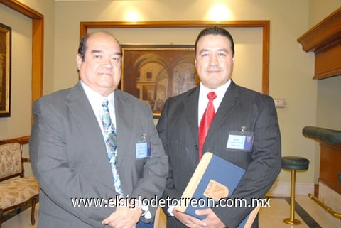 17112010 Noel Valdez y Rogelio Martínez.