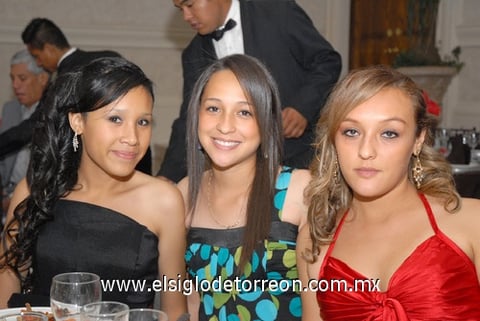 18112010 Karime, Gabriela y Yazmín Ibarra.
