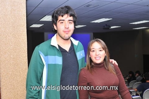 18112010 Miguel Towns y Mapy Gaucín.