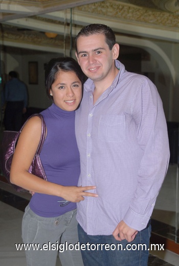 18112010 Karla Ríos y Guillermo Issa. EL SIGLO DE TORREÓN/ FERNANDO COMPEÁN