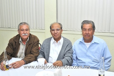 22112010 Enrique Samia, Guillermo Sánchez y Luis Silva.