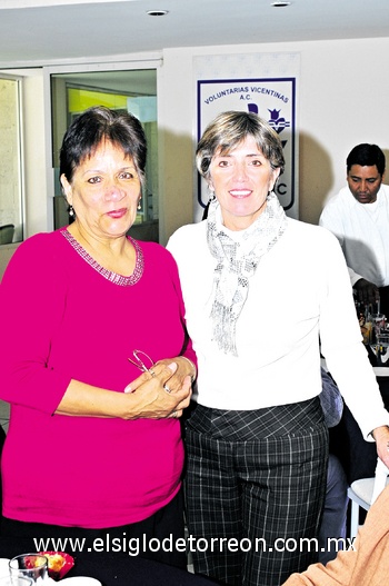 21112010 Antonieta Ovalle y Adriana Villarreal.