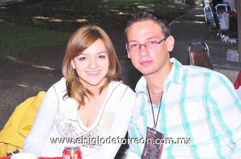 23112010 Edna García y Julián Jaidar.