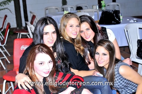 24112010 Andrea, Paloma, Scarlette, Daniela y Andrea.  EL SIGLO DE TORREÓN/ ÉRICK SOTOMAYOR